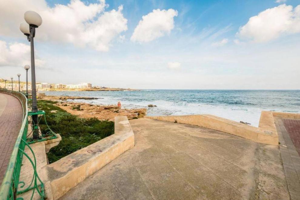 Sea View 2 Bedroom Apartment Марсаскала Екстер'єр фото