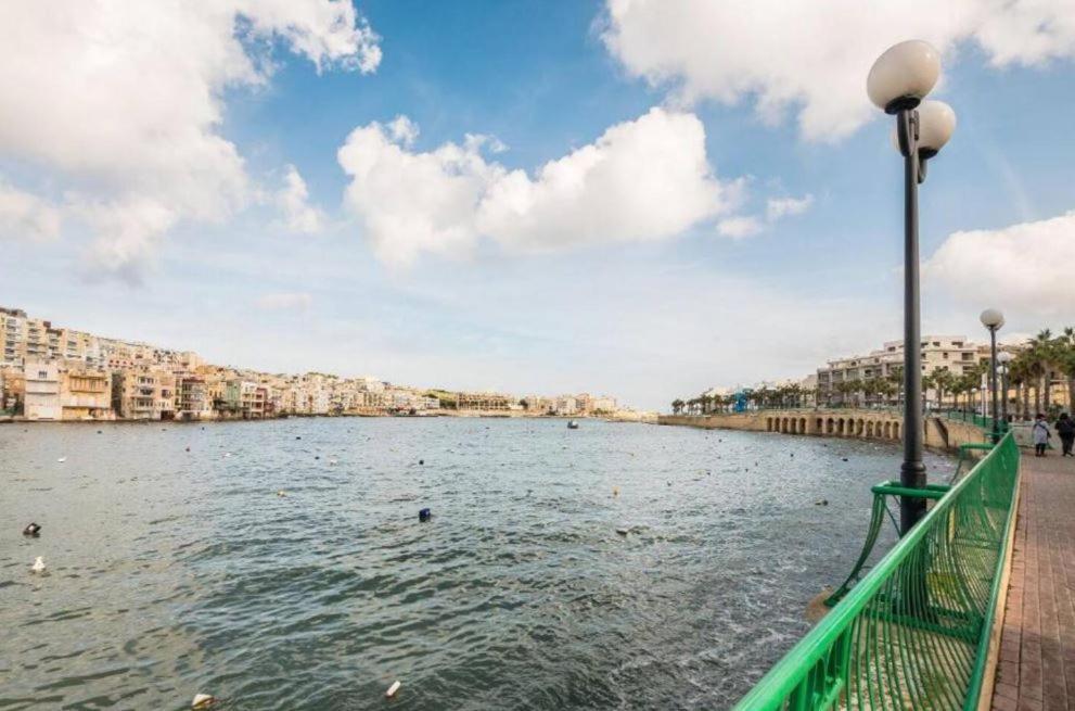 Sea View 2 Bedroom Apartment Марсаскала Екстер'єр фото